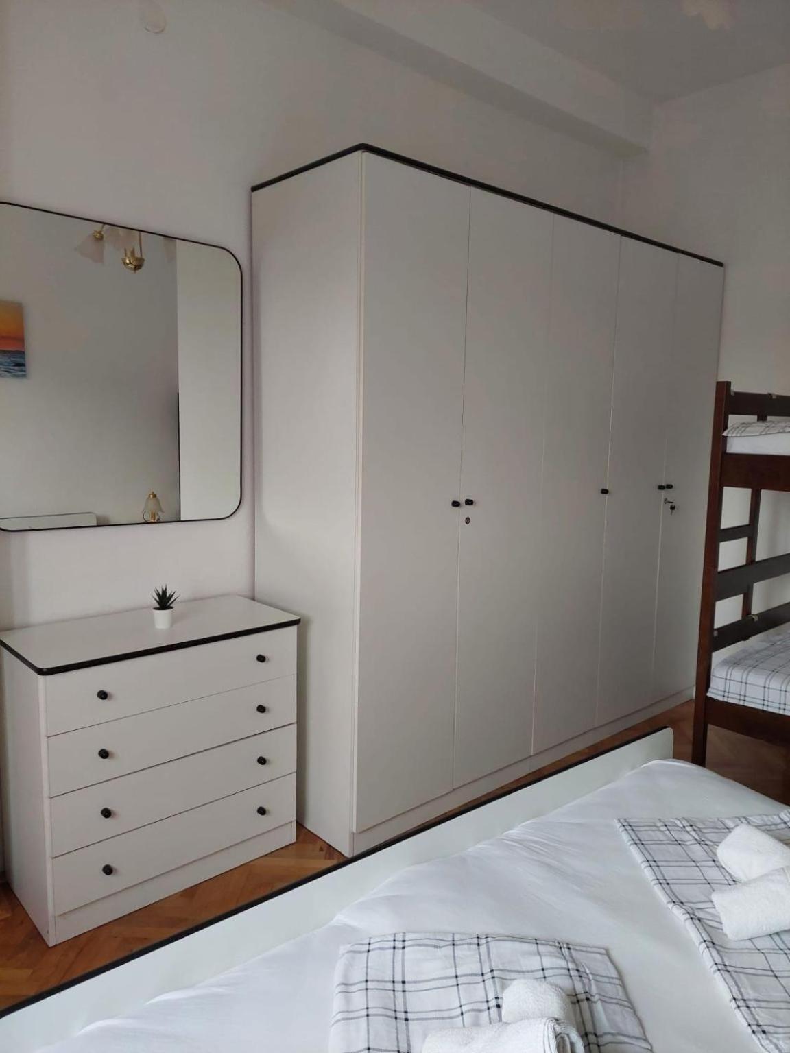 Apartments Pavao Постіра Екстер'єр фото