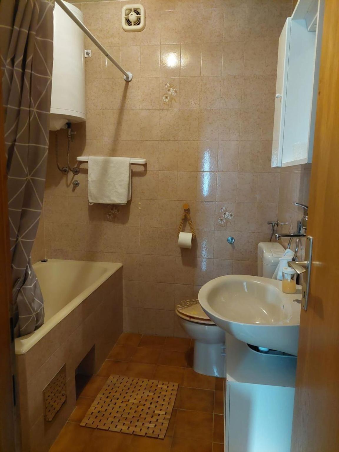 Apartments Pavao Постіра Екстер'єр фото