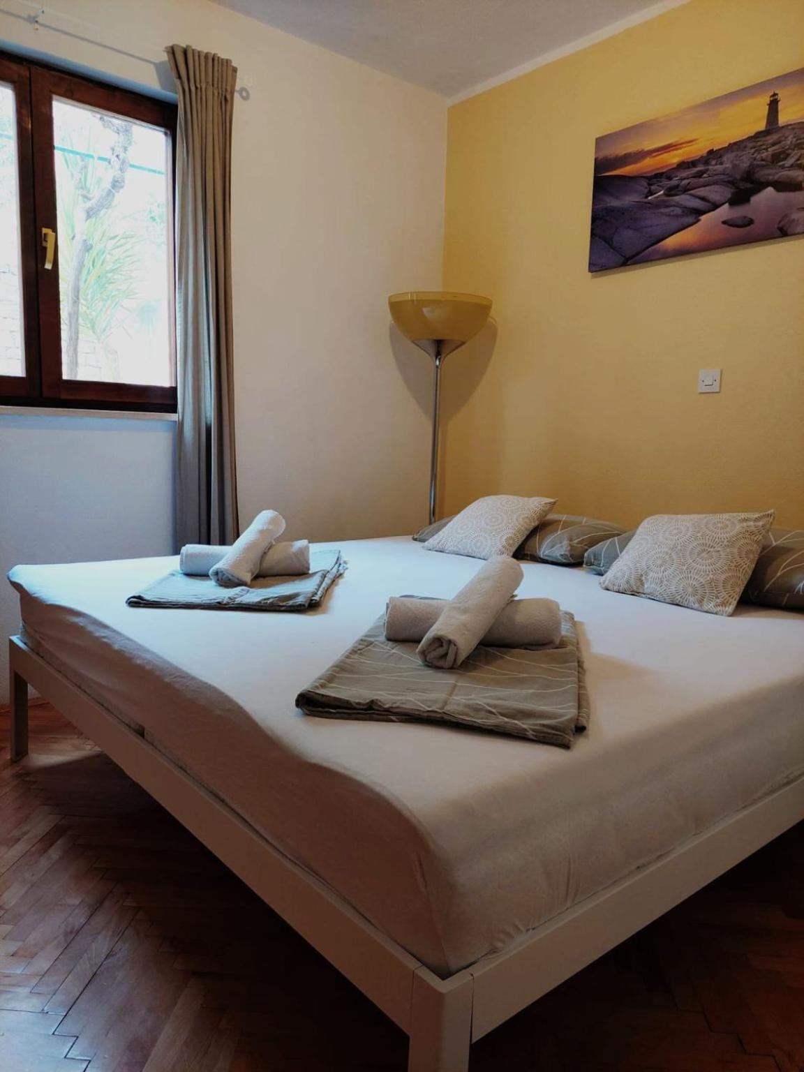 Apartments Pavao Постіра Екстер'єр фото