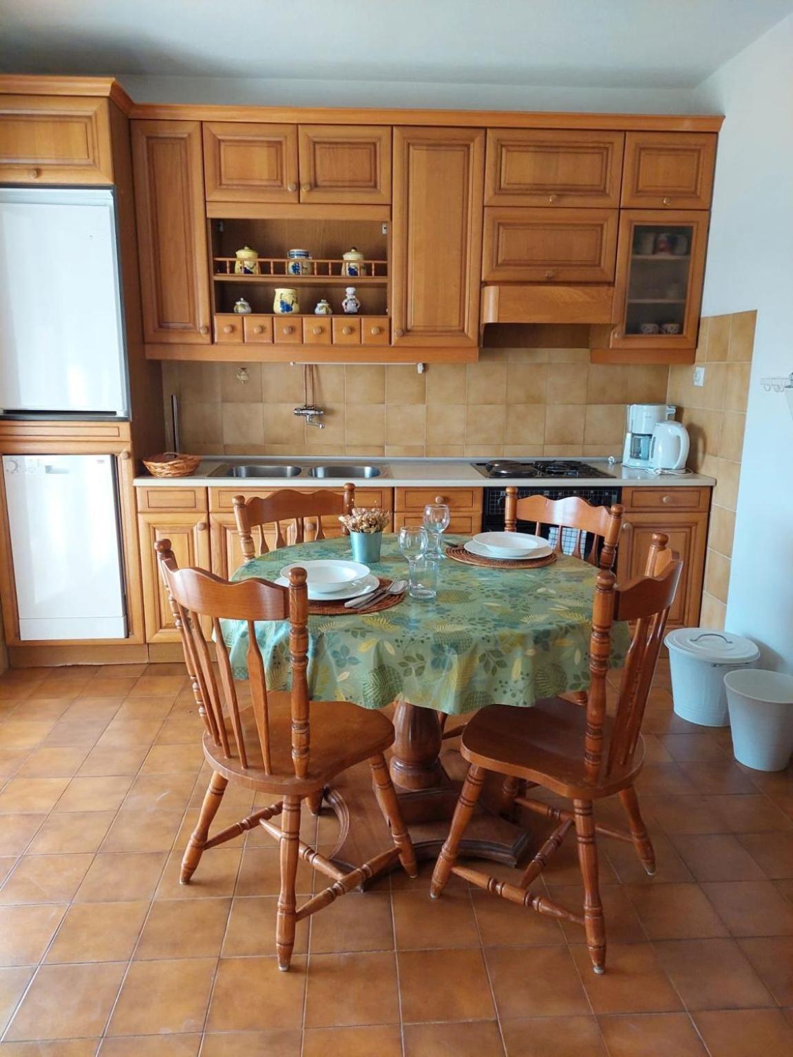Apartments Pavao Постіра Екстер'єр фото
